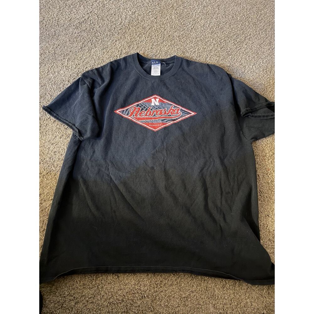 Vintage Style Nebraska Huskers T-Shirt by Blue 84 – XXL – Faded Black